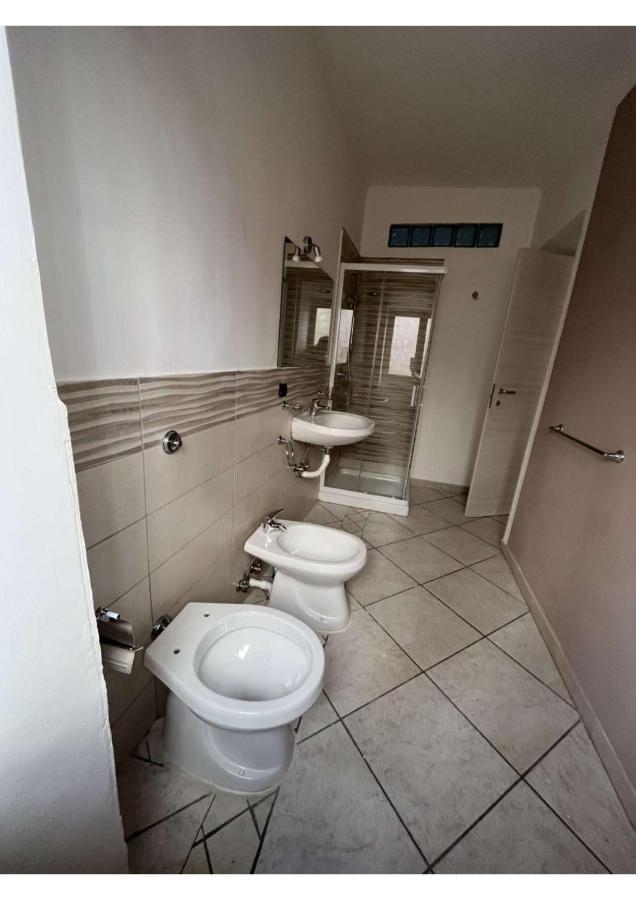 نابولي La Svolta Rooms المظهر الخارجي الصورة